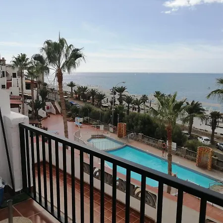 Apartment Amazing View Near Of The Sea Mogan